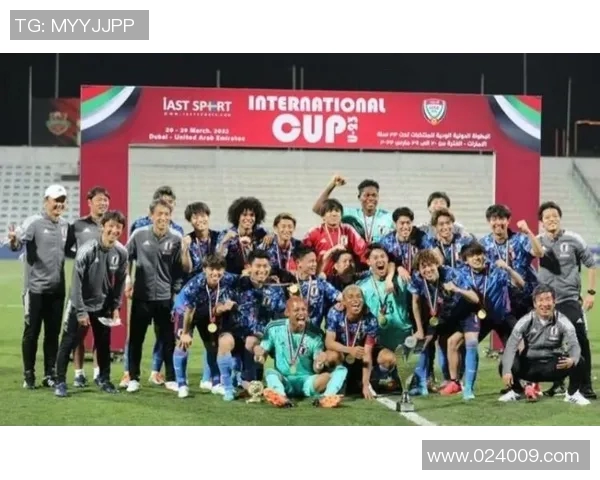 上海足球队在杯赛中的耐力与韧性表现分析与评价